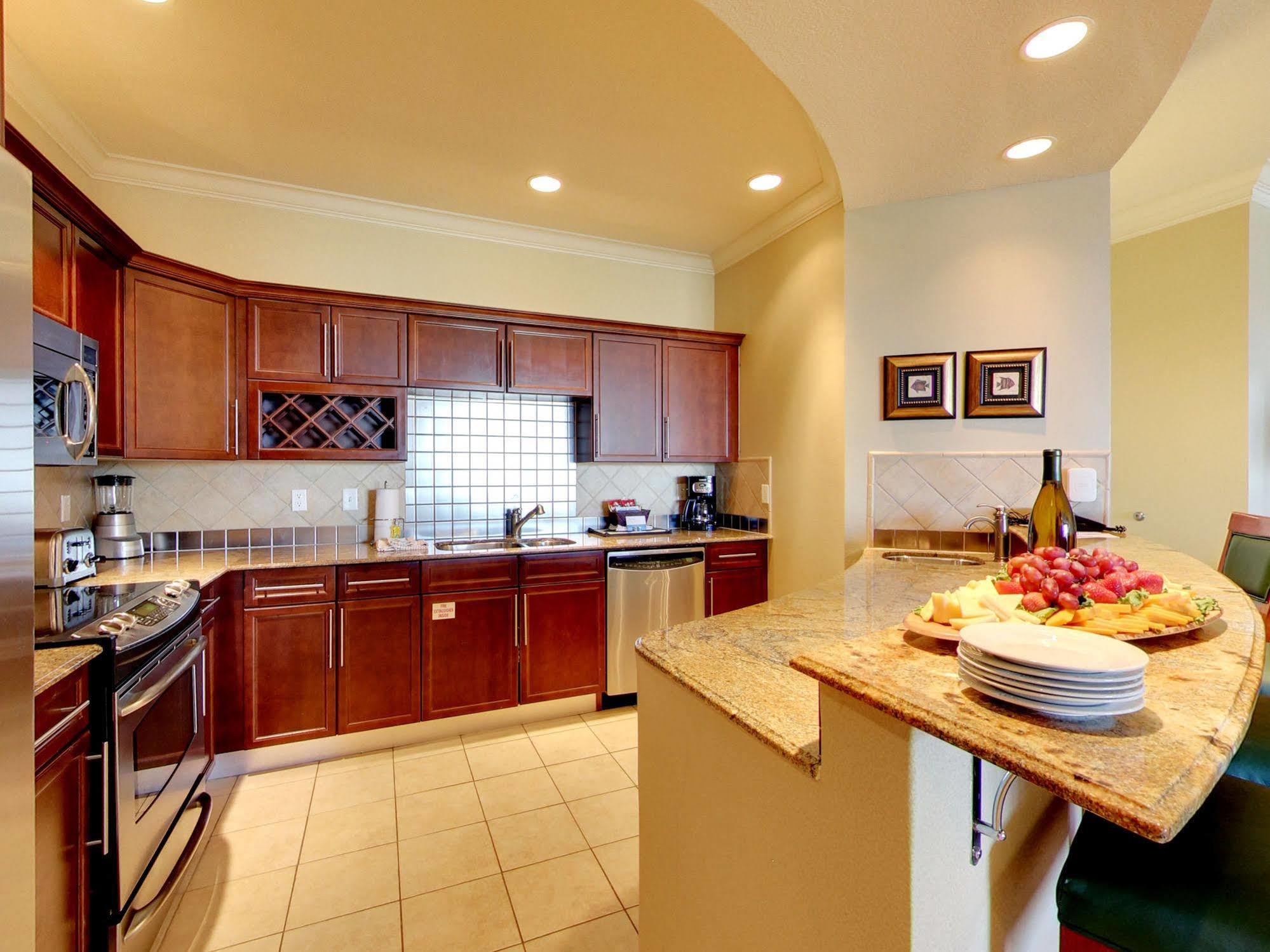 Emerald Grande Condominiums At Harborwalk Village Destin Buitenkant foto