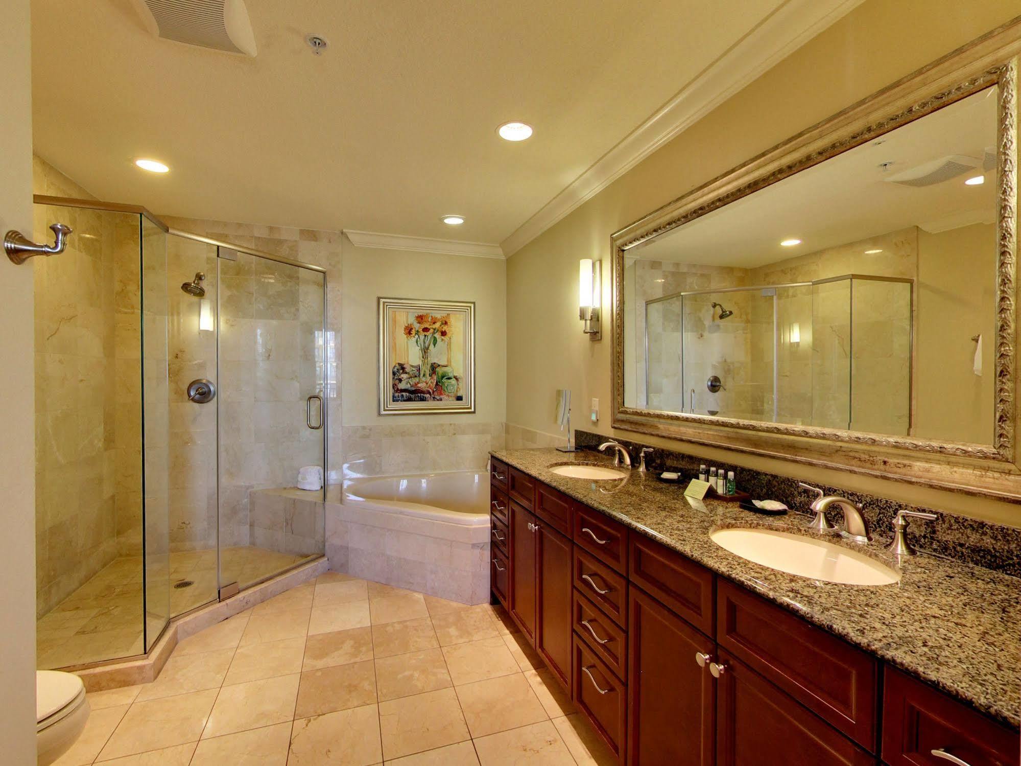 Emerald Grande Condominiums At Harborwalk Village Destin Buitenkant foto