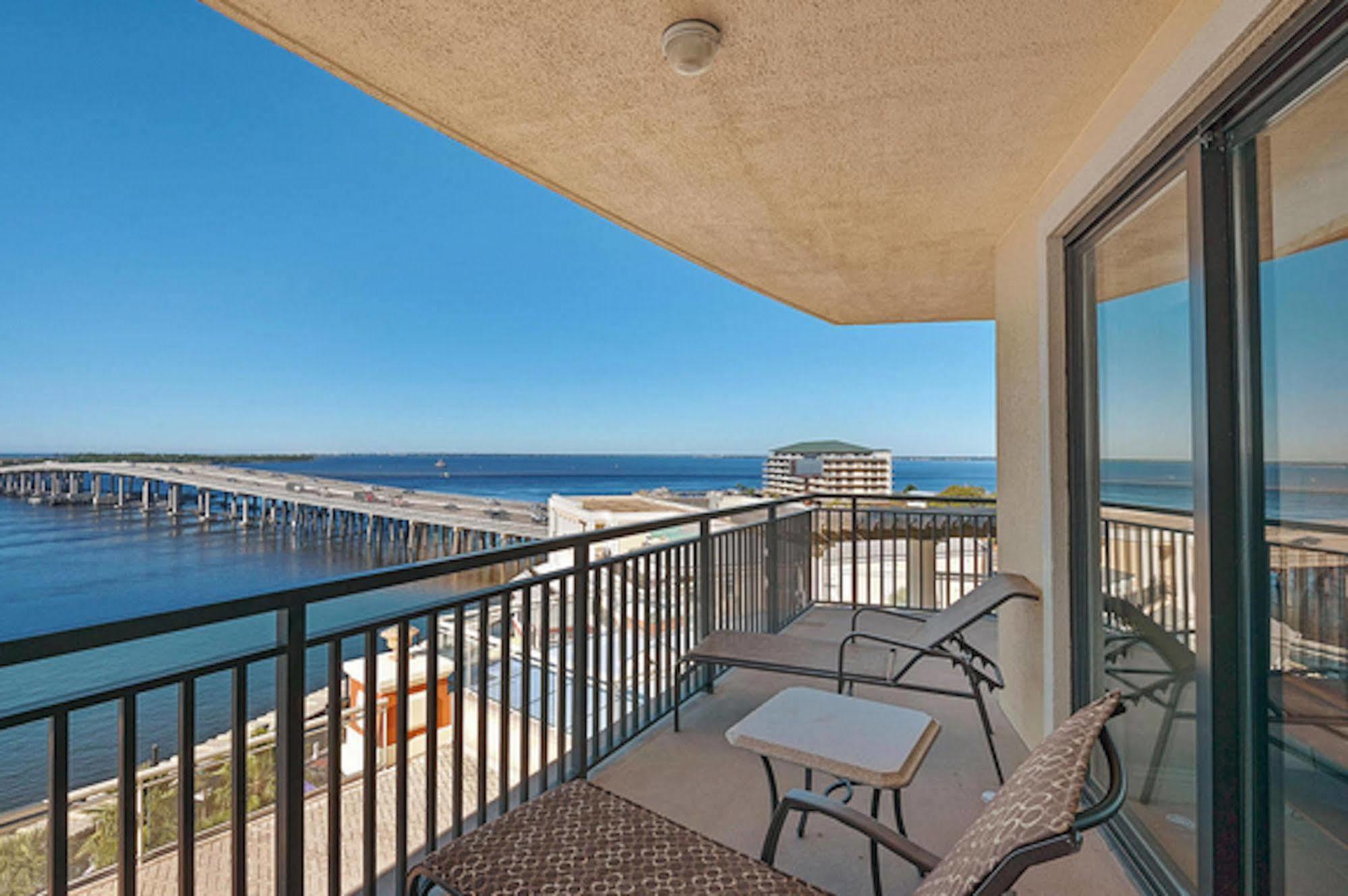 Emerald Grande Condominiums At Harborwalk Village Destin Buitenkant foto